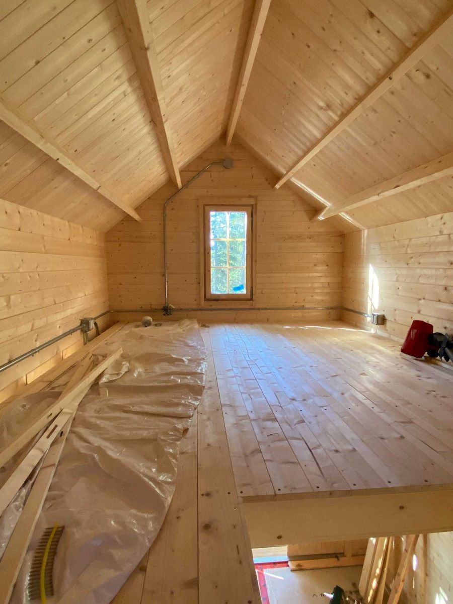 Two Storey Bunkie with Infinity Loft