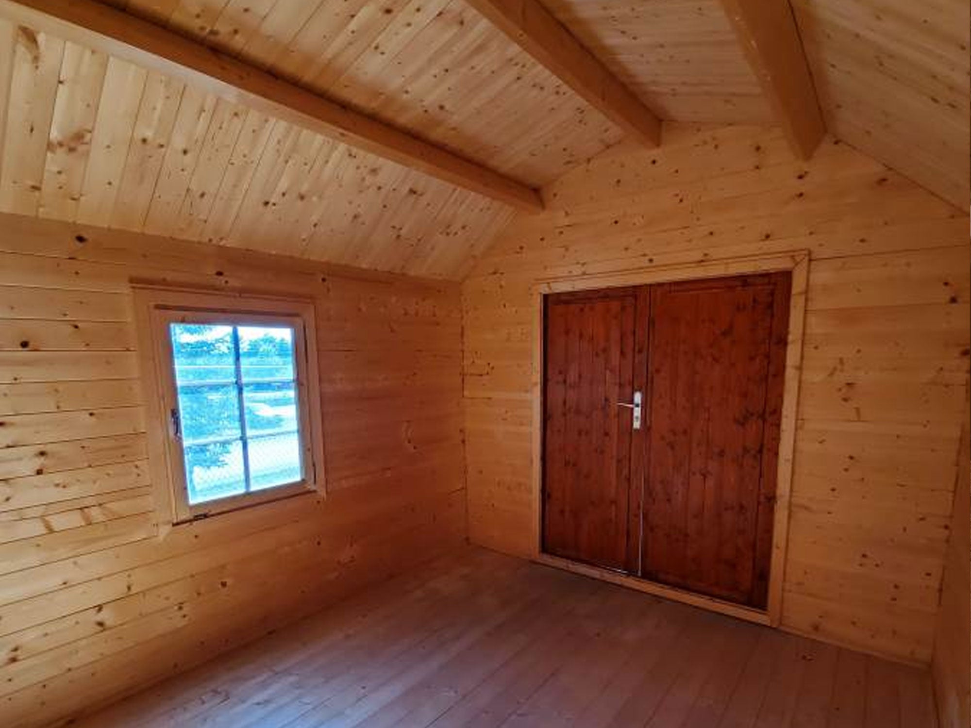 Colorado Barn Style Bunkie