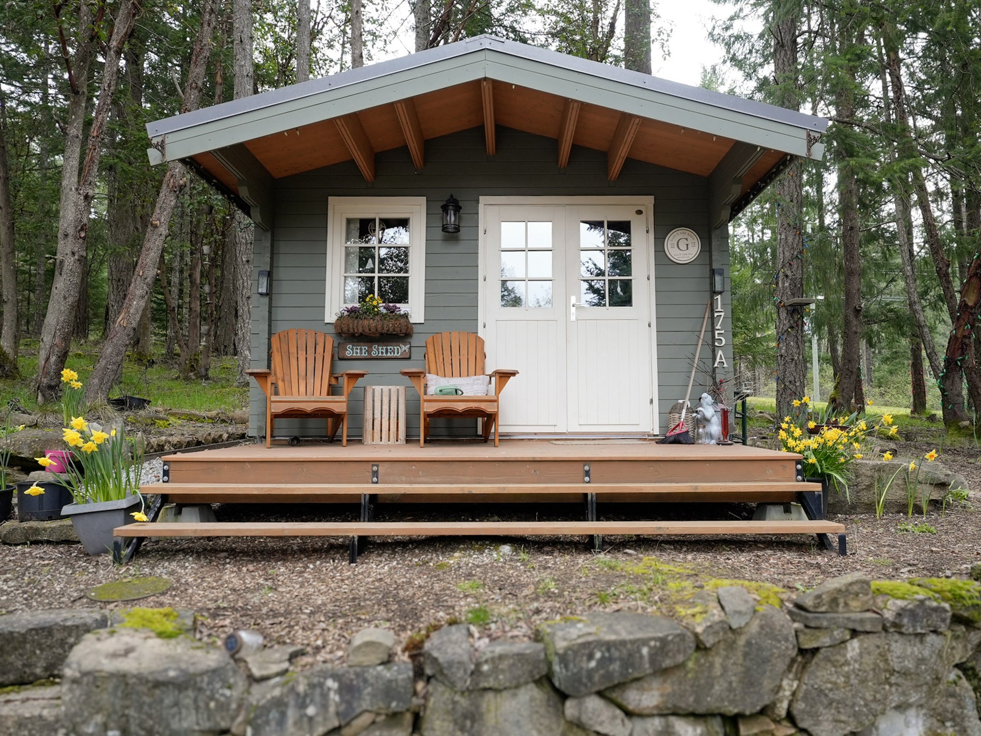 Salt Spring Studio & Cottage Bunkie