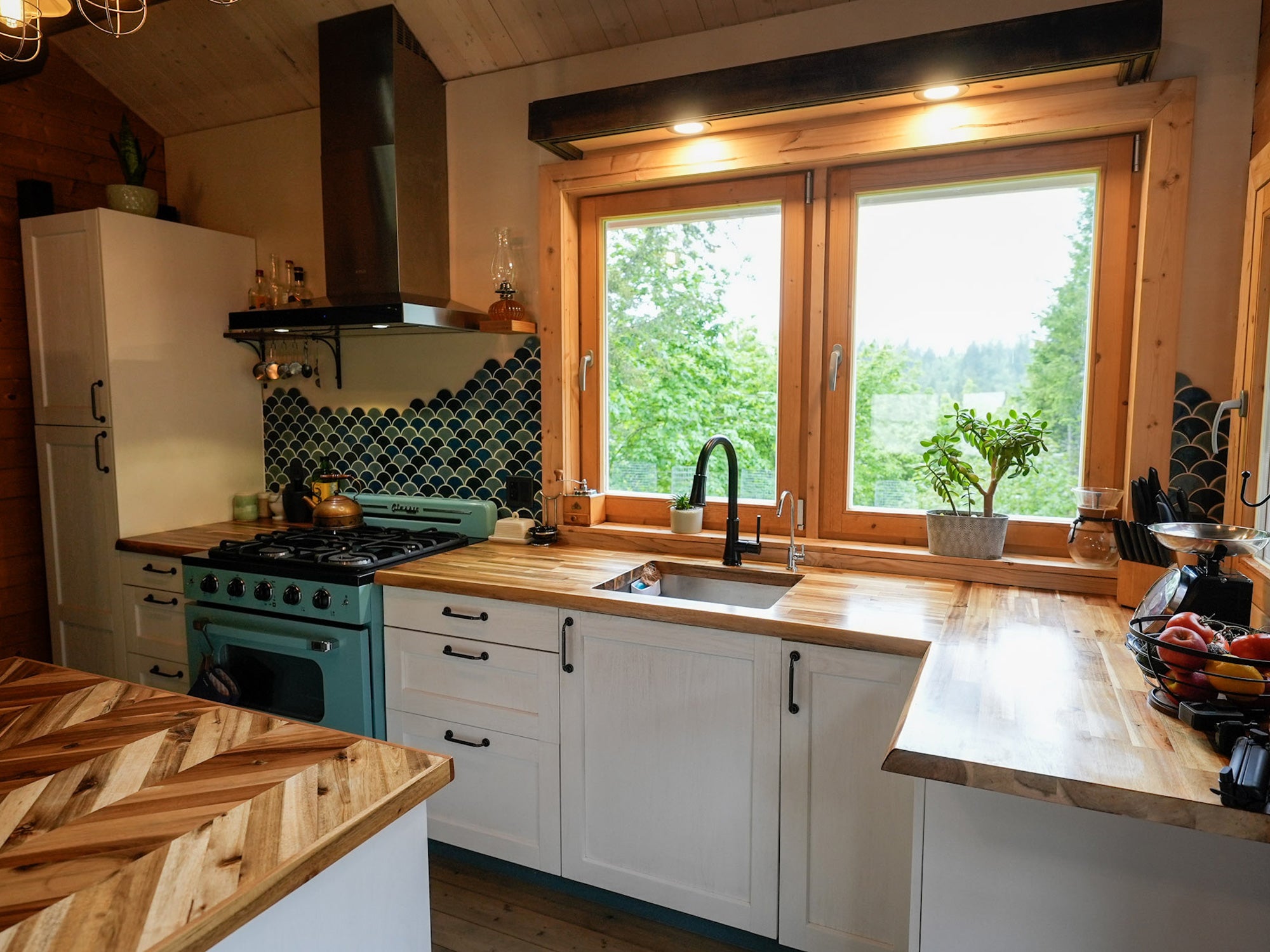 Europa Lofted Chalet